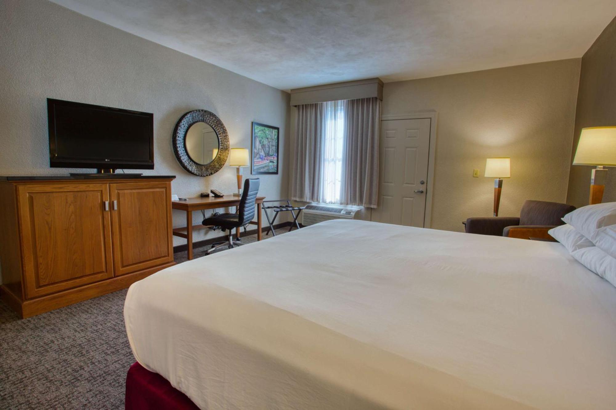 Drury Inn & Suites San Antonio Near La Cantera Extérieur photo