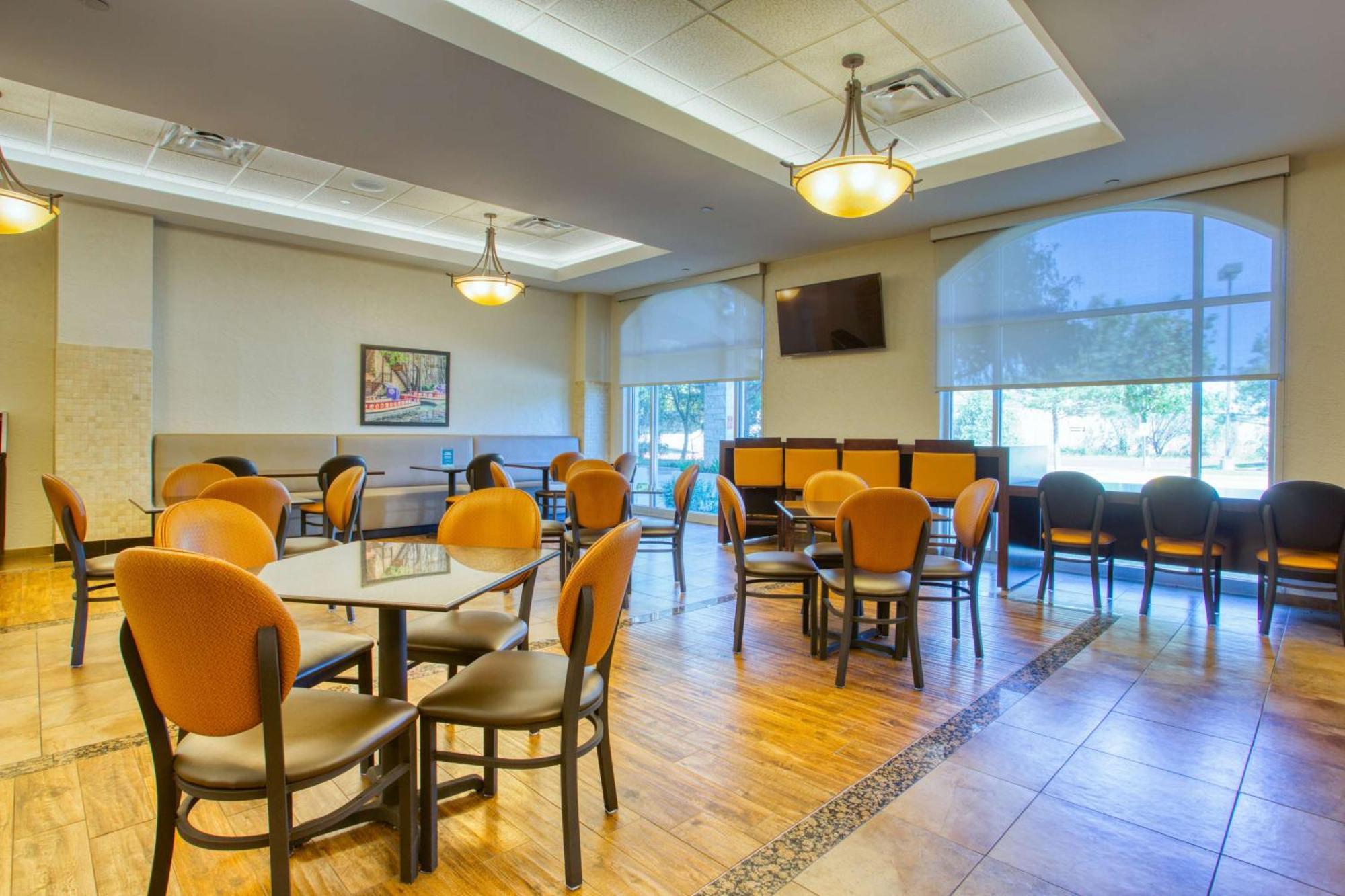 Drury Inn & Suites San Antonio Near La Cantera Extérieur photo