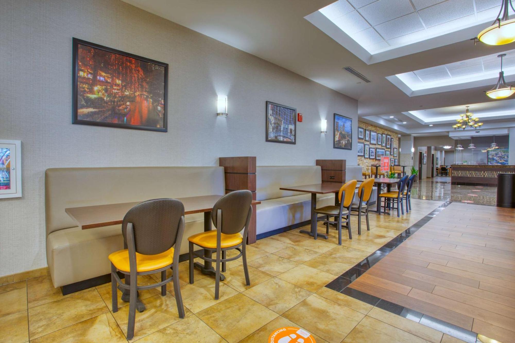 Drury Inn & Suites San Antonio Near La Cantera Extérieur photo